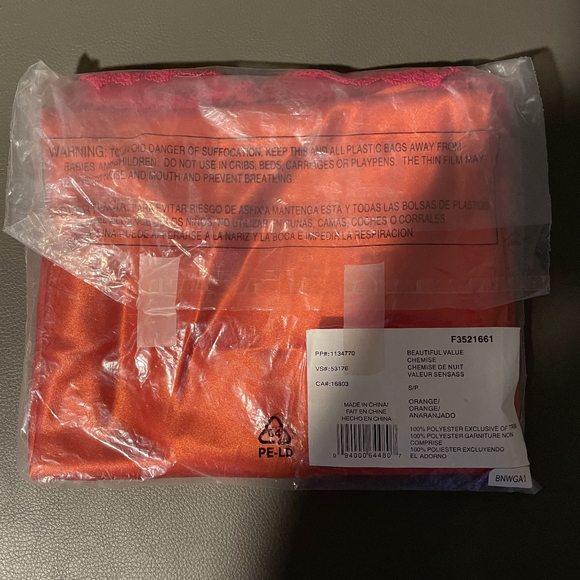 Avon Slip - Picture 2 of 4